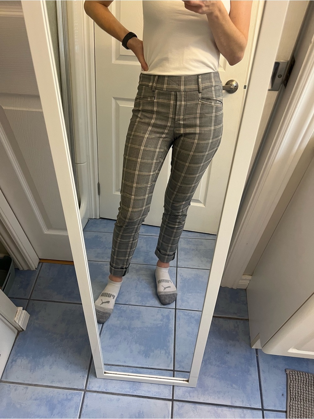 Reitmans Gray Plaid Slim Ankle Pants